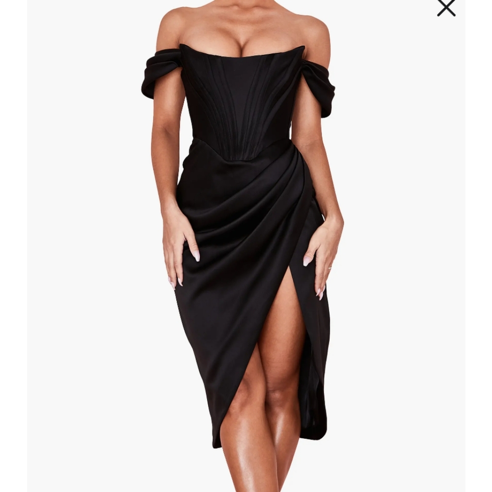 Elegant Black Women's Skirt